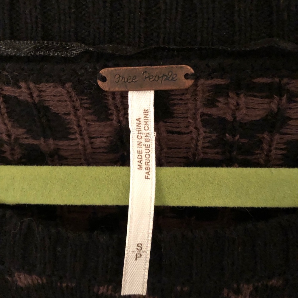 Free People Cheetah Sweater Top - Picture 3 of 7